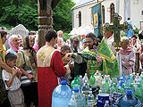 Молебен с освящением воды на источнике